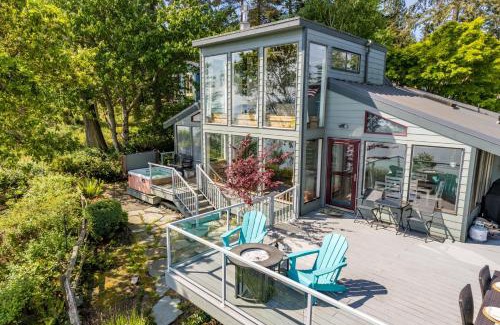 Langley Casa | Saratoga Vista by AvantStay Waterfront Views