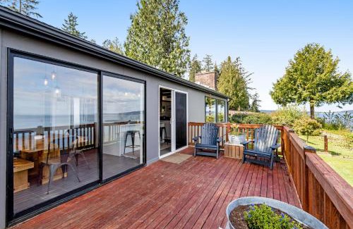 Langley Casa | Saratoga Waterview Escape