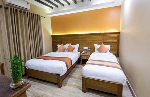 Karachi Hotel | Sarawan Hotel