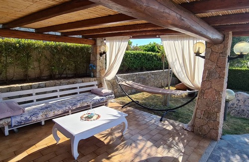 Rena Majore Villa | CERDEÑA RENA MAJORE VILLA BRILLANTE VISTA AL MAR PISCINA Y JARDÍN PRIVADO
