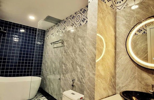 District 3 Hotel | SARGON D'LUXE