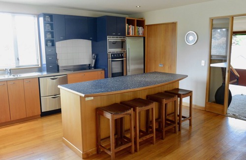 Wanaka Casa | Sargood Splendor - Wanaka Holiday Home