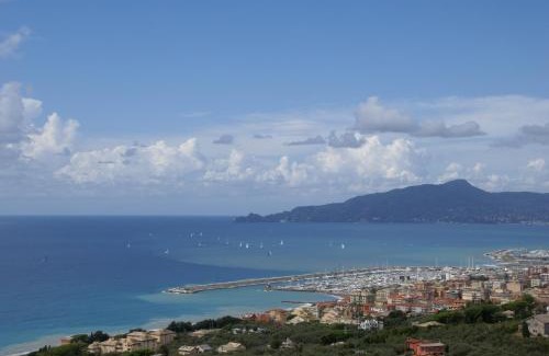 Lavagna Casa | Sarina House Ocean View