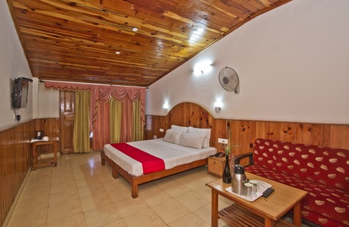Manali Hotel | Sarthak Resorts