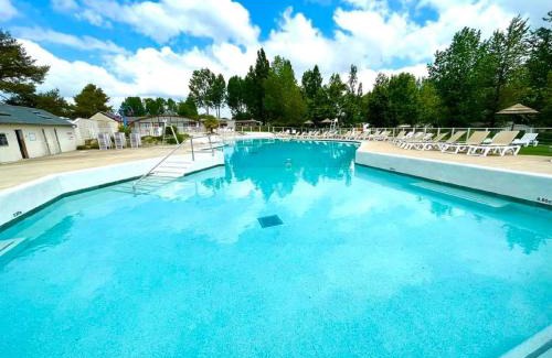 Onzain Otro | SAS MHVACANCES LOUE MOBILHOME 2 CHAMBRES PROCHE CHATEAUX et ZOO BEAUVAL