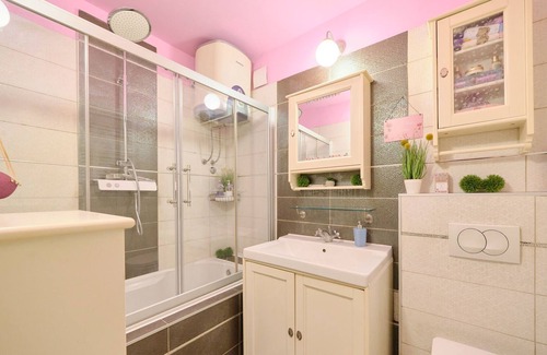Znjan Apartamento | Sasha's Garden in Split