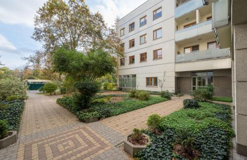 Saska Kepa Apartamento | Saska Kępa Pleasant Apartment