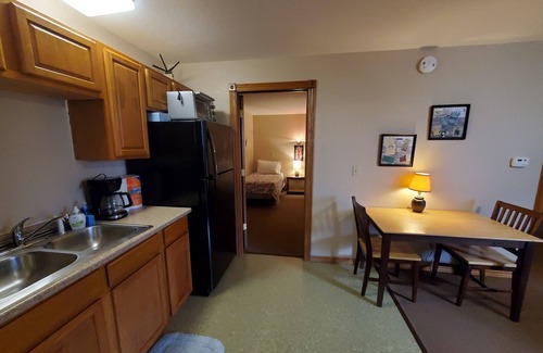 Garfield Apartamento | Sassafras Inn/Unit B --- Close to Marina & Boat Launch; 30 min to Eureka Springs