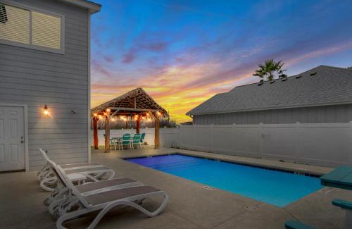 Safe Harbor Casa | Sassy Seahorse