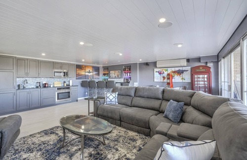 Southeast Colorado Springs Casa | Satellite Suite