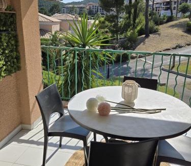 La Celle-sous-Gouzon Apartamento | Satine Beige