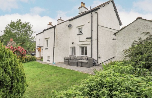 Satterthwaite Cabaña | Satterthwaite Farmhouse - Sleep 8