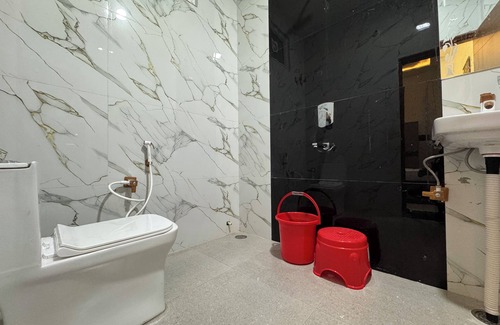 Vrindavan Hotel | Satya Nikunj INN