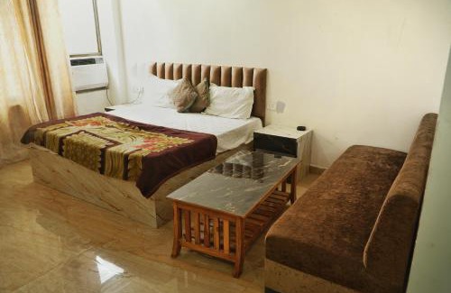 Jaunpur Casa | Satyam Guest House