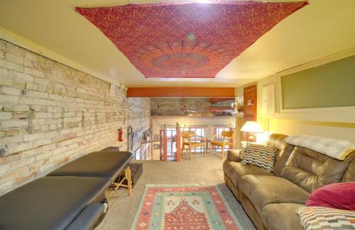 Saugatuck Apartamento | Saugatuck Retreat in Historic Downtown!