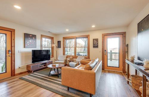 Franklin Casa | Sauna and Views Private Franklin Cabin on 10 Acres