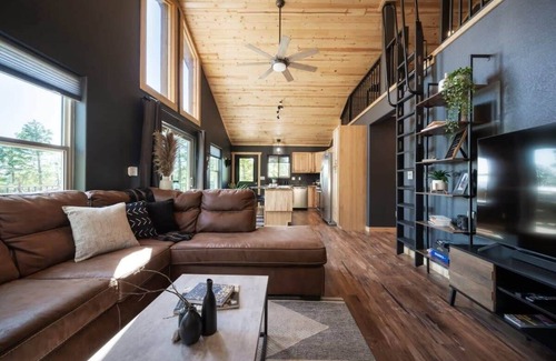 Florissant Cabina | Sauna, Forest + Mtn Views - Cabin Under The Stars