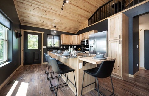 Florissant Cabina | Sauna, Forest + Mtn Views - Cabin Under The Stars