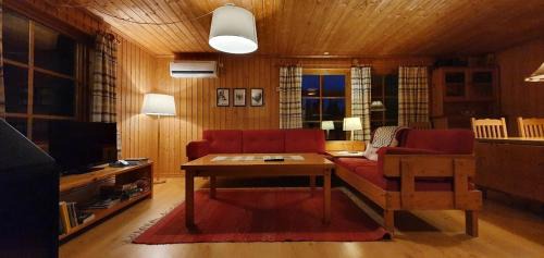 Lofsdalen Casa | Sauna | Wi-Fi | Terrace | Wood stove | Cable TV