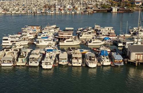 Sausalito Alquiler De Eote | Sausalito Floating Gem: A Charming Stay by the Bay