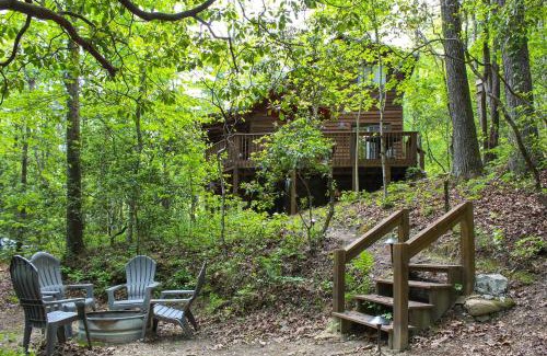 Sautee Nacoochee Casa | Sautee Nacoochee Mtn Paradise with Spacious Deck!