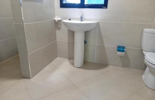 Livingstone Apartamento | Savanna Tree Apartments - self catering town center