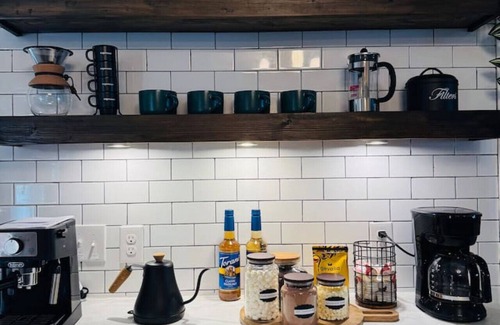 Isle of Hope Historic District Casa | Savannah Escape - A modern one