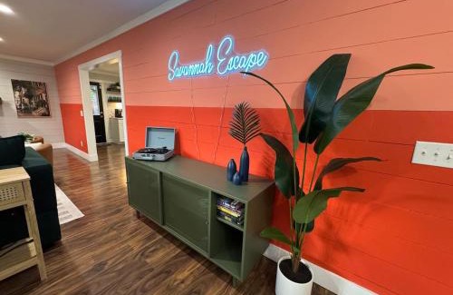 Isle of Hope Historic District Casa | Savannah Escape - A modern one