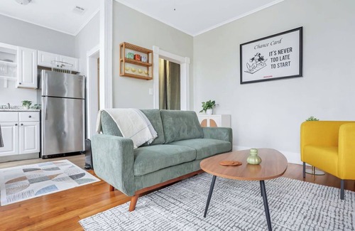 Midtown Apartamento | Savannah Retro Loft - Thomas Square