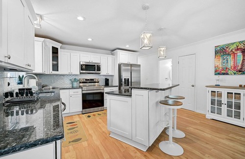 River District Casa | Summer Special! Get 10% Off-July and August Only!