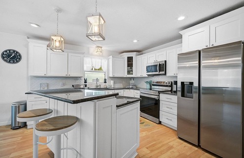 River District Casa | Summer Special! Get 10% Off-July and August Only!