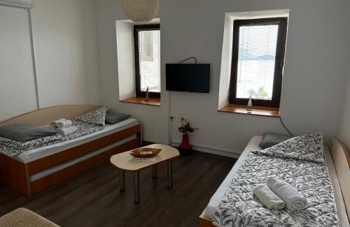 Varosh Apartamento | Savin Apartment