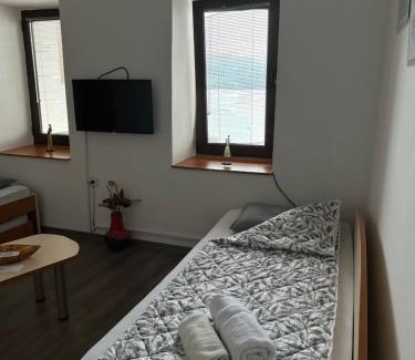 Varosh Apartamento | Savin Apartment