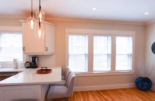 Dorchester Apartamento | Savin Hill 2BR Renovated Gem