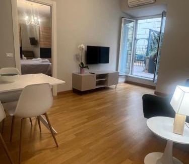 Salario Apartamento | Savoia design apartment with terrace - Rome center