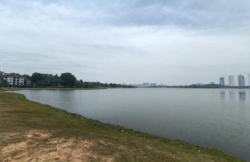 Cyberjaya Apartamento | Sawtelle Cyberjaya Lakeview Haven