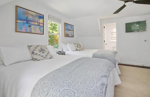Mount Pleasant Casa | Sawyer's Landing- Mins to beach & Dtwn