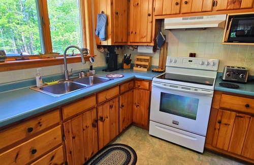 Greenville Junction Casa | Sawyer's View Cottage- ATV Access-Pet Friendly