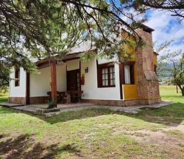 Tafí del Valle Chalet De Esquí | Sayacuna Huasi Cabañas