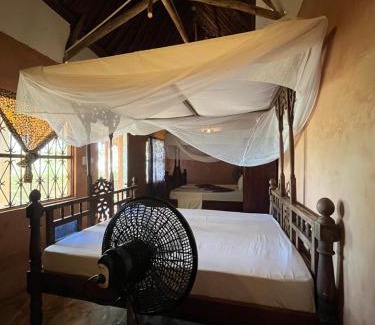 Nungwi Cabina | Sazani Beach Lodge and Tidal Lounge