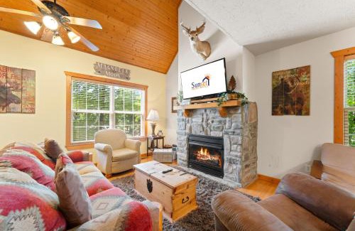 Reeds Spring Casa | SBL103A -Magnolia Moon cabin