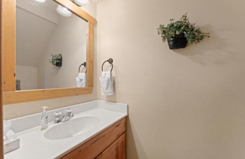Reeds Spring Casa | SBL103A -Magnolia Moon cabin