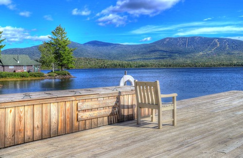 Rangeley Cabina | Estudio cabina pequeña en la comunidad rural de Saddleback Lake Lodge
