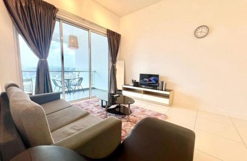Bandar Puchong Jaya Apartamento | SC 1-10pax 2Room Sky pod Puchong IOI Mall 5Bed LRT