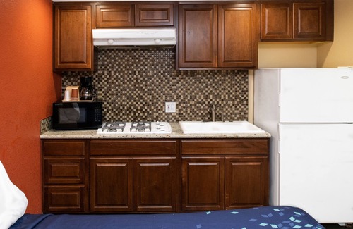 Carlsbad Village Hotel | Scandia Motel
