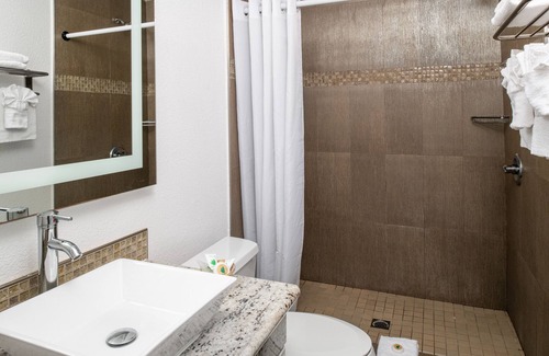 Carlsbad Village Hotel | Scandia Motel