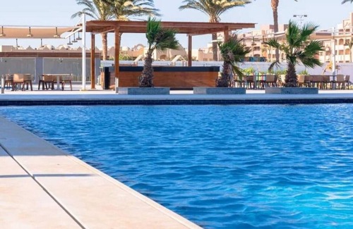 Corniche Road-Dahar Chalet De Esquí | Scandic resort chalet “ sea view”