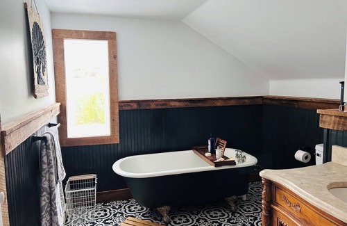 Harpersfield Otro | Scandinavian Farmhouse