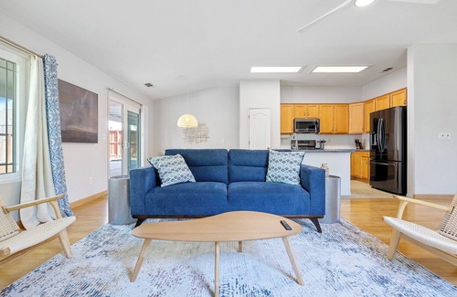 Fresno Casa | Scandinavian-Inspired Modern Retreat