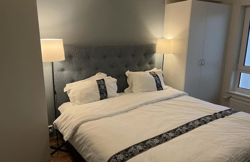 Skedsmo Municipality Apartamento | Scandpoint Apartment Lillestrom -Cosy 3 rooms flat with Parking, EV Charger 18 min from Airport
